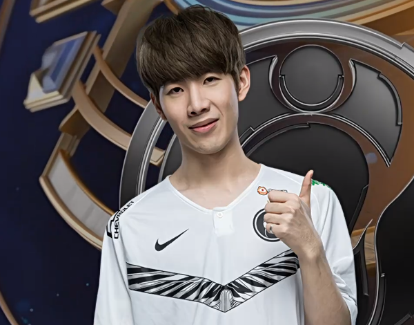 关于TheShy迎来三赛季高光表现，DWG球迷沸腾！的信息